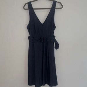 Elegant Navy Sleeveless Dress